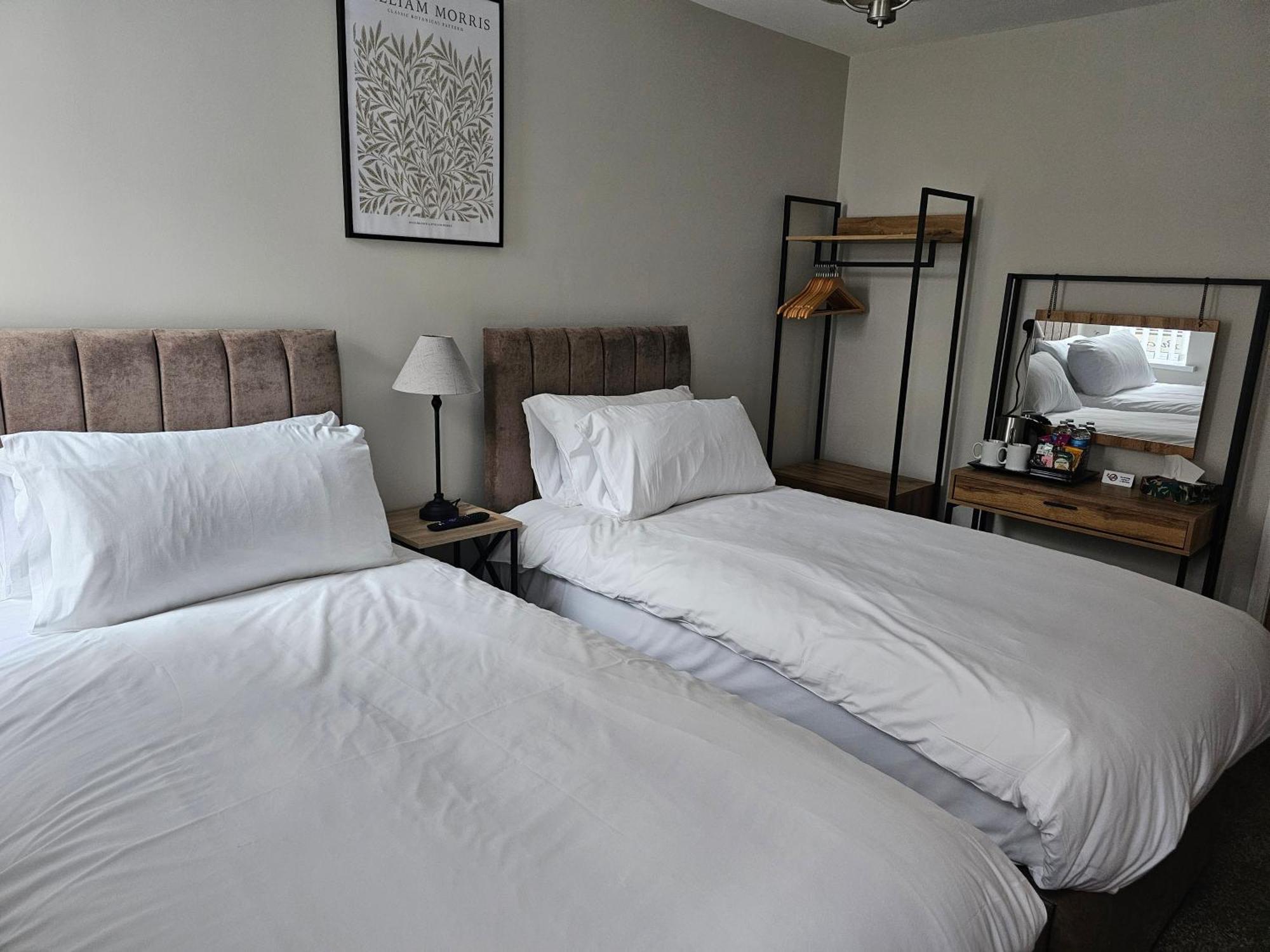 The Ivernia Hotel Скегнесс Экстерьер фото